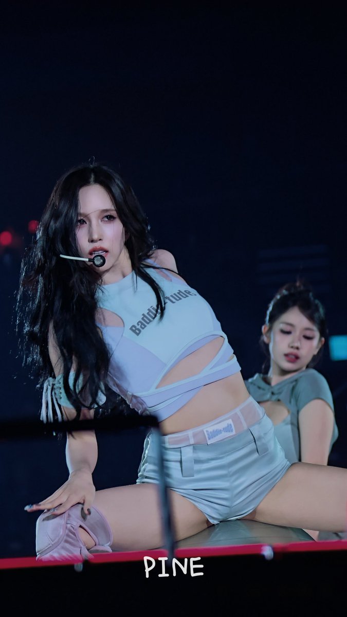 PINENIM's tweet photo. 260712 THIS IS FOR FINALE IN SEOUL D3

BATTITUDE 

#TWICE #트와이스 #トゥワイス
⁠⁠#MINA #미나 #ミナ https://t.co/z0OeJuKe42