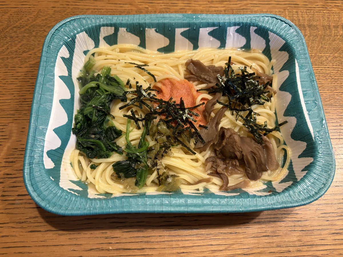 shacho12141's tweet photo. 今日の晩ごはんは、オーマイの
#明太子と高菜のおだしパスタ🍝
焼きあごと利尻昆布の旨み
ってことでおいしくいただきました😎 https://t.co/DMyrq014Yo