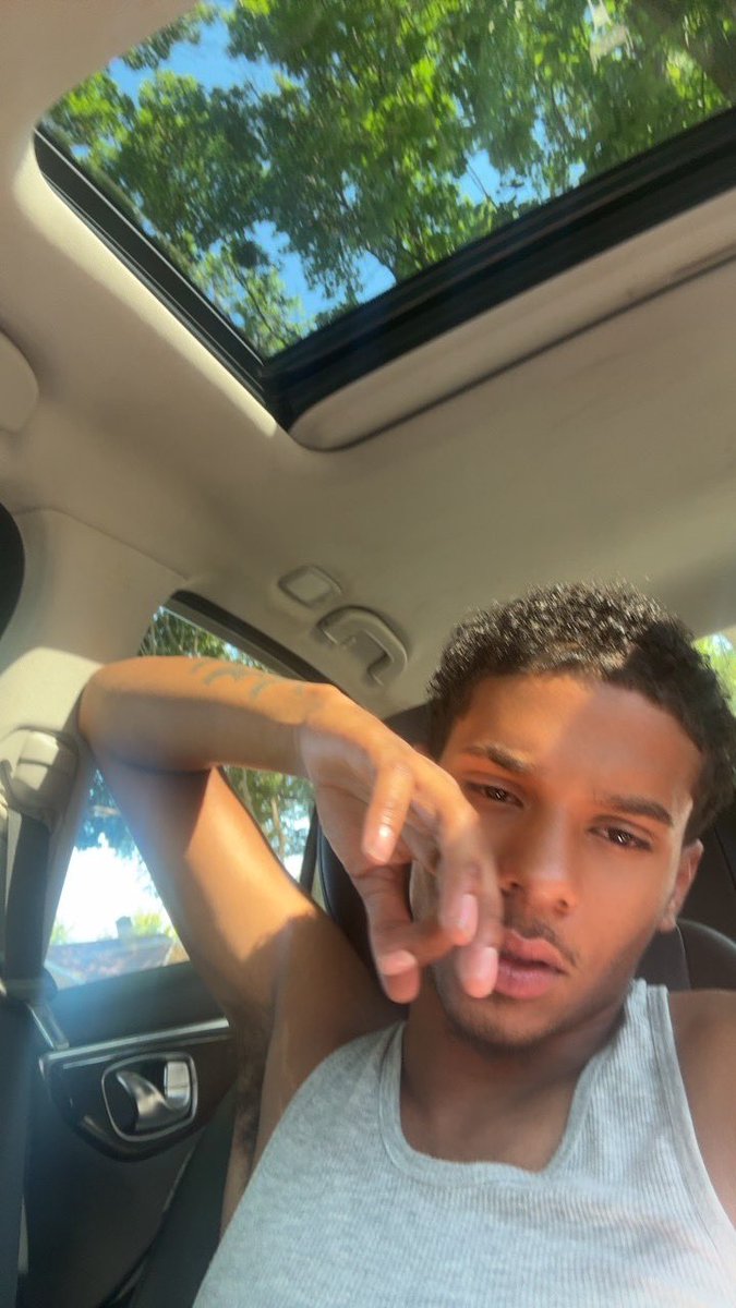 6rackzfym's tweet photo. Hate captions #viral #milwaukee #straight #trending https://t.co/vtudZ9BSNt