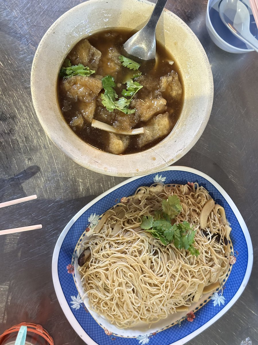 TonmaiiBF8's tweet photo. พี่ปุก คือพ่อเท่มาก อาหารก็อร่อย แต่หนูอยากรู้อย่างนึงค่ะ .. พ่อเคยทำร่วงบ้างมั้ยคะ555555555

#Kapookphat https://t.co/WWtp0a4ZHT