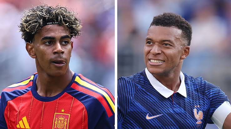 ANON_BETTING's tweet photo. The SCRIPT is in for today's Spain vs France matchup. 🇪🇸🇫🇷

Usually I'd charge $99 for a play like this but today it's yours for 𝗙𝗥𝗘𝗘. 

𝗟𝗶𝗸𝗲 + 𝗰𝗼𝗺𝗺𝗲𝗻𝘁 'WIN' and I'll send you my best bet 100% 𝗙𝗥𝗘𝗘.

Must follow me to get this proven play in DMs. https://t.co/GKysgy1Wjn