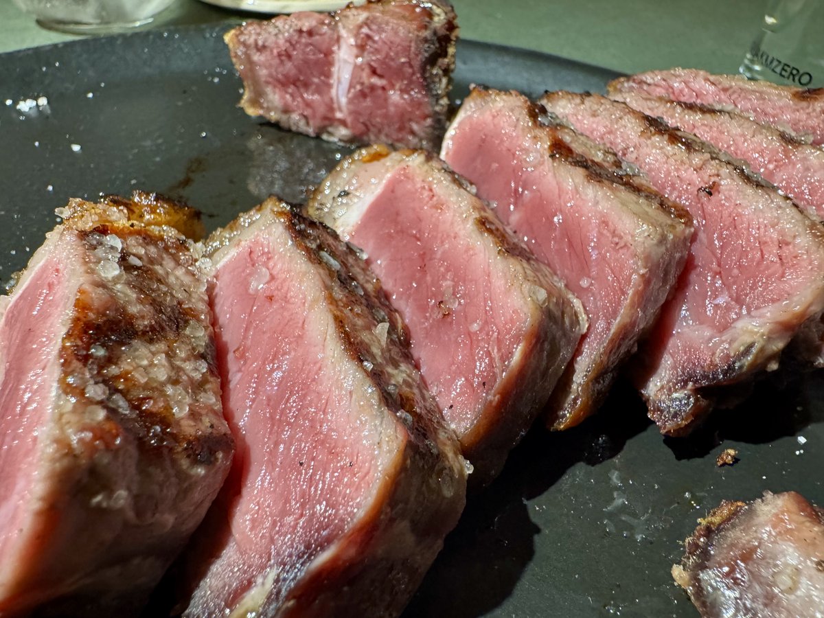 GASTROactitud's tweet photo. La crítica de esta semana: Restaurante Vereda (Ávila). Cocina joven, familiar, que respira libertad y temporadas. Escribe: @JCCapel 
https://t.co/7XJWIkoOys https://t.co/I39NcSMDyj