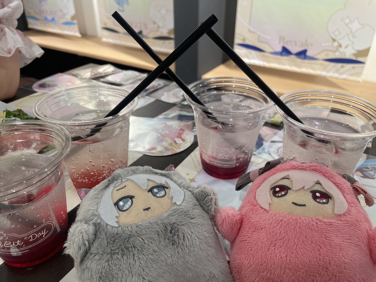prds_89nm's tweet photo. すぴかさんに拾っていただきアニカフェ行ってきた〜😭♡✨
飲み食いたくさん https://t.co/6SjhVYP0PN