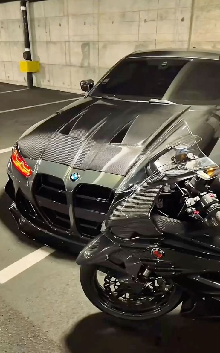 NGameNLife_'s tweet photo. 주차장에서 BMW와 바이크 세워놓고 보니 기분이 업된다 🏎🏍
강력한 디자인의 차와 바이크를 보며 성공한 삶의 스릴이 느껴지네 😤💰
이런 고성능 머신들을 소유한 삶이 진짜 자유롭다
돈 버는 만큼 제대로 누리는 게 사는 맛
#BMW #바이크 #성공의라이프 https://t.co/6jrNE8kKY7