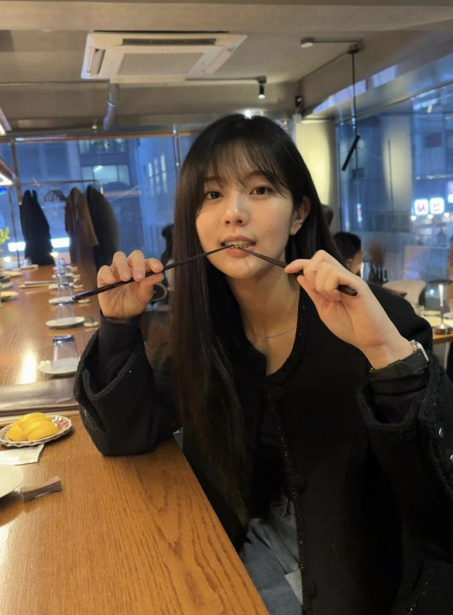 은수 tweet media