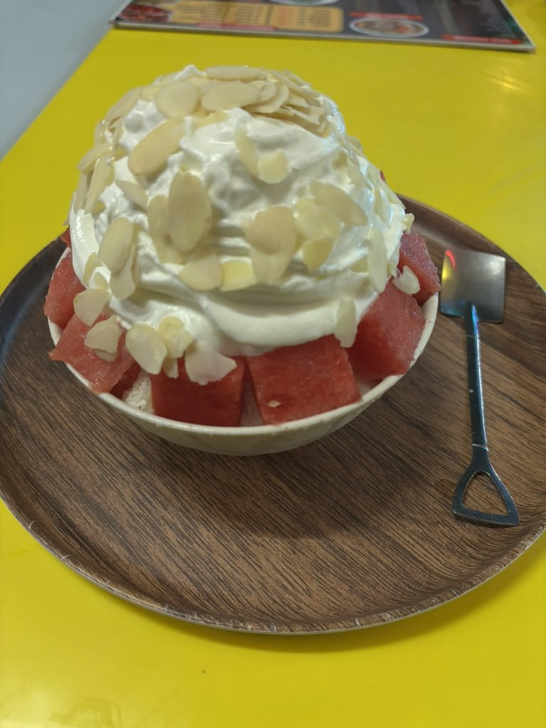 earah92's tweet photo. Semua bingsu nak try hahaha https://t.co/oRedZla4bM