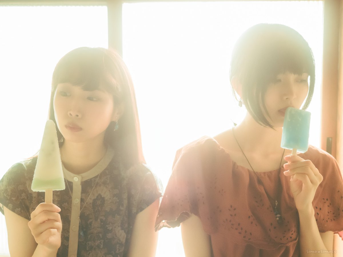 sima_simaco's tweet photo. 夏の暑さは苦手だけど、アイスキャンディのアクセサリーはかわいい。

#日々是ポトレ https://t.co/dcUYLFDun6