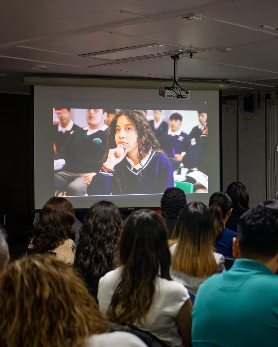 Roronava's tweet photo. Junto a las @uamxoficial y @FlacsoMx firmamos un convenio de colaboración trascendental para impulsar la investigación, generar evidencia y transformar ese conocimiento en mejores decisiones para nuestras y nuestros estudiantes.

Cuando las instituciones públicas trabajamos en equipo el conocimiento se convierte en mejores políticas públicas, innovación y más oportunidades para las juventudes.

Desde el @CONALEP_Mex seguiremos construyendo alianzas que fortalezcan la educación pública, en línea con la visión de nuestra Presidenta @Claudiashein , de sumar capacidades para transformar a México.