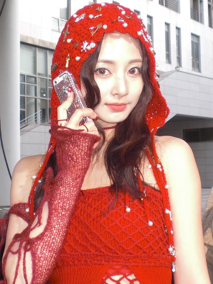 Update KGirls tweet media