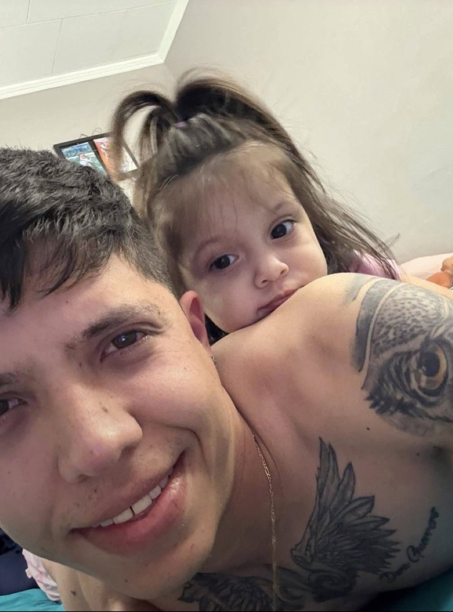 joncoopertweets's tweet photo. She should have spent today laughing, playing, and feeling safe in her daddy’s arms. Instead, this three-year-old watched her father die. 

No child should ever have to carry a memory like that.

#ICEOutOfControl #AbolishICE https://t.co/8xqQ5rChX7