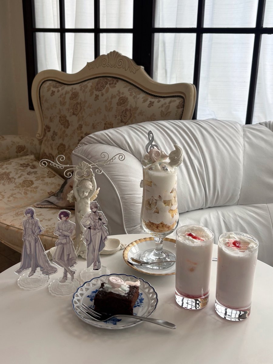 eqlzg_'s tweet photo. 占いCafe&amp;Bar Celestia / 心斎橋

7月OPENのガーリーカフェ🎀🫖
手作りのメニューもスイーツも可愛かったし、暑さ落ち着いたらテラス席利用したいᵕ  ̫ ᵕ̩̩♥︎ https://t.co/br98OLbv2e