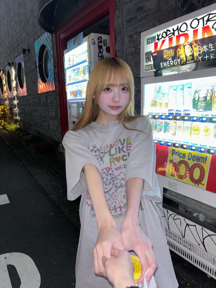 qumali_mana's tweet photo. https://t.co/S9oXtTU9vF