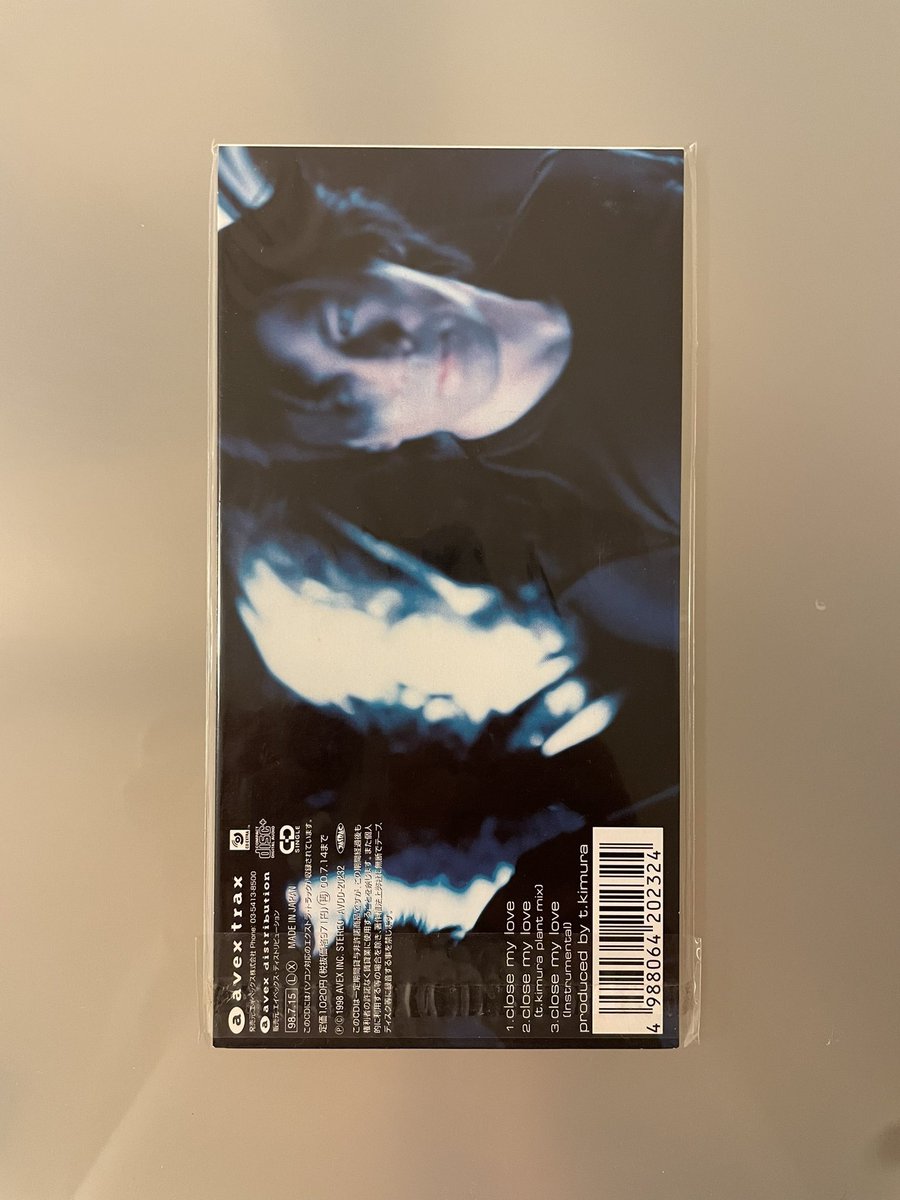hanimage58's tweet photo. 1998年7月15日にFavorite Blueの「close my love」が発売されて28周年。作詞:松崎麻矢ちゃん、作曲:木村貴志さんによる作品です。TBS系「COUNT DOWN TV」1998年7月度エンディングテーマに起用されました。切なくも前向きに新しい恋へと進みだす歌詞に共感が出来ます。
#FavoriteBlue
#closemylove https://t.co/2RLAlZymgG