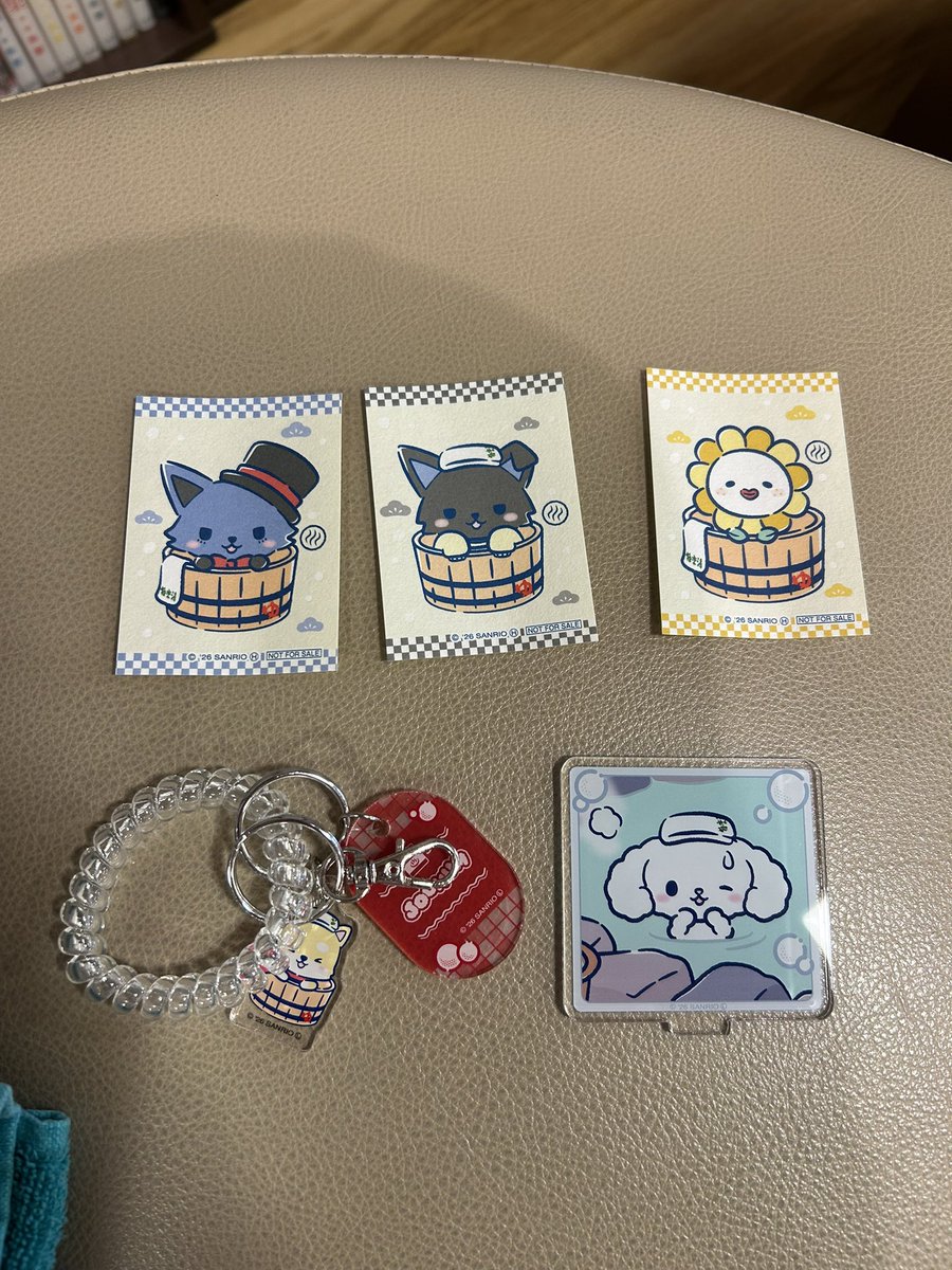 erkrider1's tweet photo. JOCHUM 極楽湯  交換

【譲】
キーホルダー : まめちぃ
アクスタ: RURU
コースター : まめちぃ
ステッカー : レイン、ピーハイ、Bira

【求】
ぽぽ

郵送または20日名古屋
よろしくお願いいたします。
#JOCHUM交換 https://t.co/GHPi3Sc7fi
