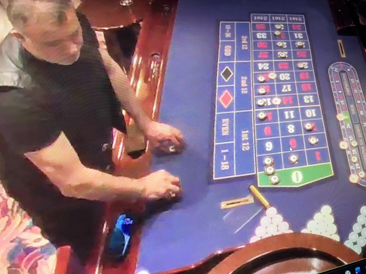 Haluk Levent'in rulet masasında kumar oynadığı görüntüleri ortaya çıktı.