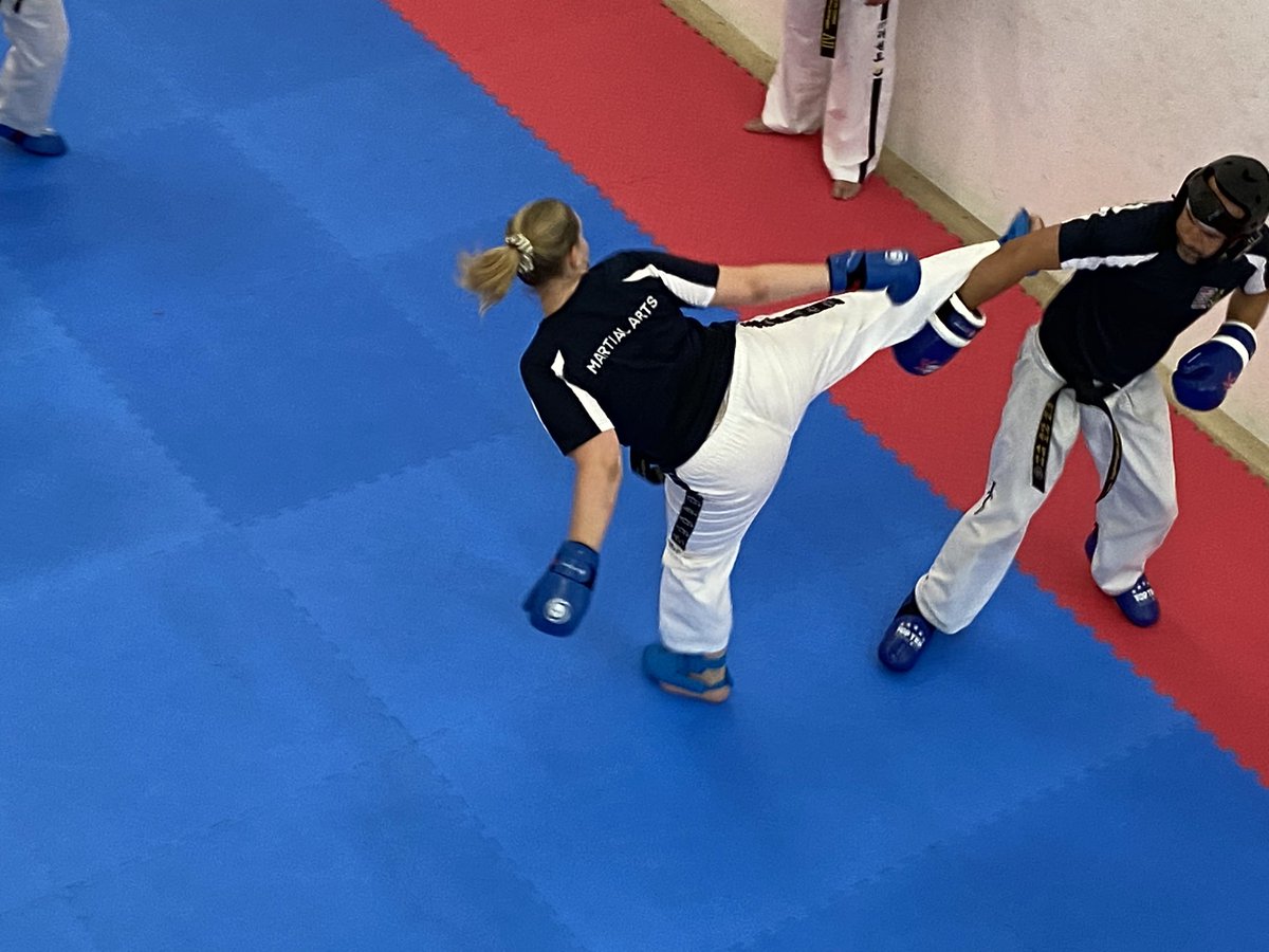 MartialMarines's tweet photo. Day 2 (PM): Pre Interservices MA Week:- (HMS TEMERAIRE):- KARATE/TKD (Numbers are getting better…ALL LEVELS WELCOME!!!) 
Pse support and attend if you can?🥋🥋🥋🥋) https://t.co/3xTmkNvd1y