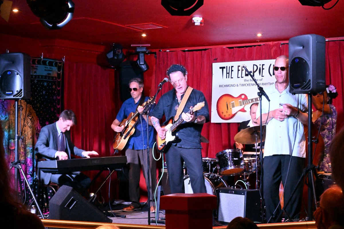 WRINKLYCLUB's tweet photo. https://t.co/I08pgnJpWY @IanSiegal @Eel_Pie_Club #REVIEW @CabbagePatchPub @JPSham69 @Baddiel @TheFrankSkinner @Lightning_Seeds @IamFatLes @GeordieBand #GRIFFGRIFFITHSANDFRIENDS @kick_doors #KODIAKBEARS @AnacondaMedia #TRACKSOFTHEDAY @ZachMoonshine @Narco_Wasteland #PODCASTTHEDAY https://t.co/eEVQiuByWS