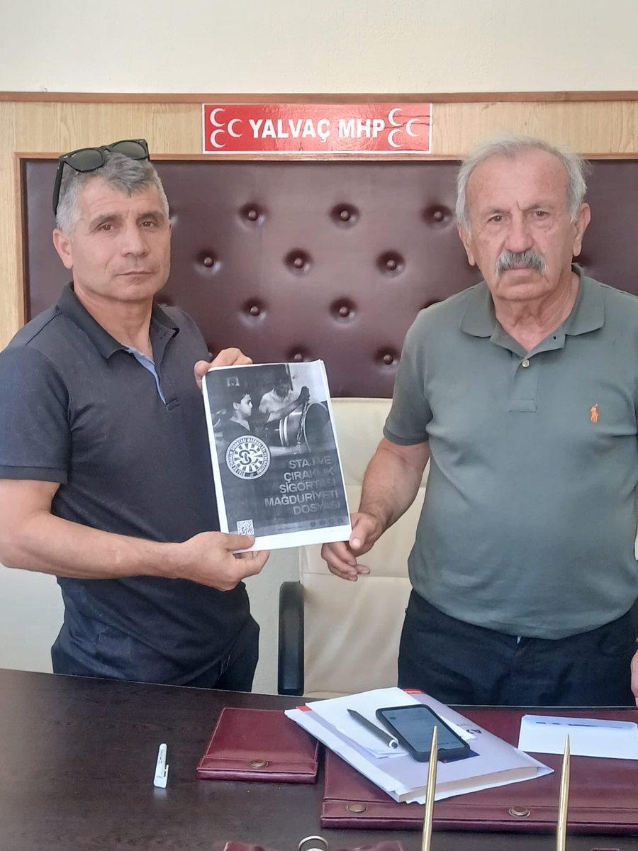 CirakStajFED's tweet photo. Staj ve Çıraklık Sigortası Mağdurları Federasyonu olarak, 
@YalvacMhp 
@mhpispartailbsk 
@Halilllakks 
@dbdevletbahceli 
@MHP_Bilgi 

Yalvaç MHP İlçe Başkanı Sayın Salih Başer’i ziyaret ettik. Haklı mücadelemize gösterdiği yakın ilgi, samimi alakası ve misafirperverliği için kendilerine şahsımız ve federasyonumuz adına teşekkür ederiz.

Bu süreçte bizleri yalnız bırakmayan, mücadelemize omuz veren kıymetli mağdur kardeşimiz Halil Bey’e de destekleri ve yol arkadaşlığı için yürekten teşekkür borçluyuz.

Alın terimizin ve gasbedilen haklarımızın iadesi için durmaksızın, omuz omuza yürümeye devam edeceğiz!

Aranan Elemanda
Tam Sigortalı Olmalı 
#StajyerçırakArtıkYasaistiyor
