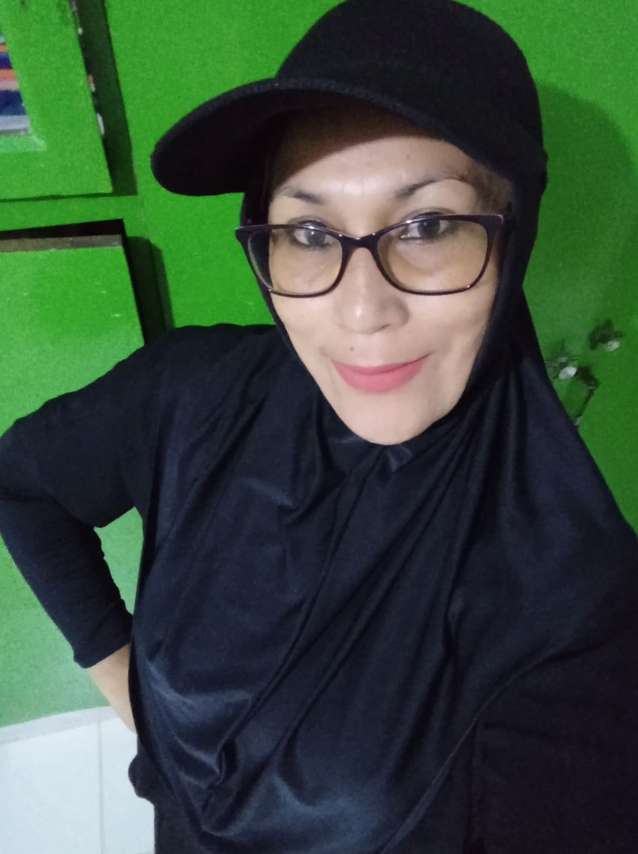 gldlane56639's tweet photo. Binor cntik, 🤤😘😍🥵🤤
#binortantetante
#fantasyyfoto https://t.co/MpQl4Fnptj