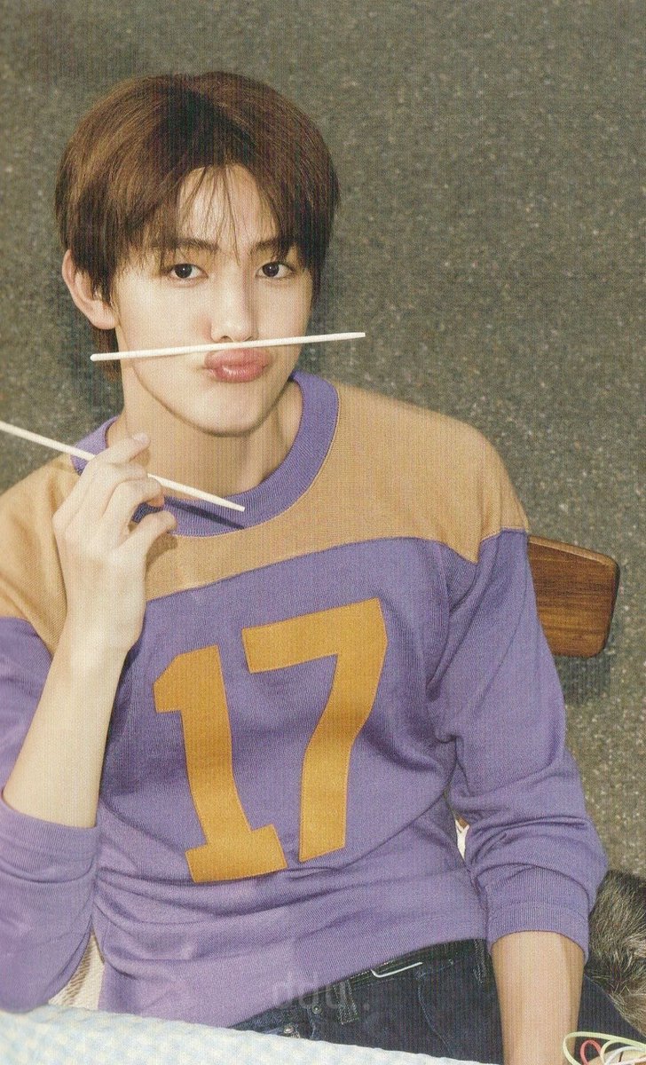 mal0vesean's tweet photo. i’ll always choose seonghyeon, in any lifetime🤍. https://t.co/5DGk6rMNtF