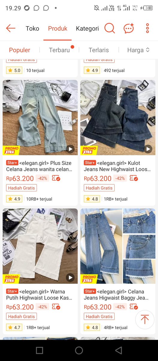sani1653046's tweet photo. Curiga ini owner tokonya lagi ngantuk pas input harga. Masak celana jeans cutbray jumbo sama model baggy mutiara gini cuma dijual 63 ribuan??!😭

Potongannya beneran bikin kelihatan jenjang dan mahal, padahal harganya murahnya gak ngotak. Keburu harganya dinaikin buruan di CO. https://t.co/yDR7clCBDR