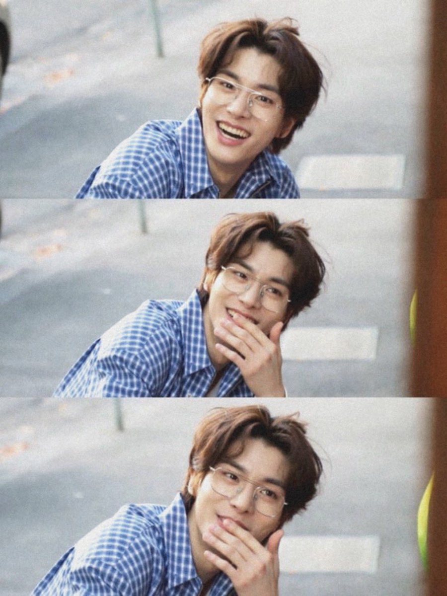 jpeyoon's tweet photo. EAT SLEEP EN DIVE IN AUS ✨🇦🇺🦘 https://t.co/mGBifbZFgz