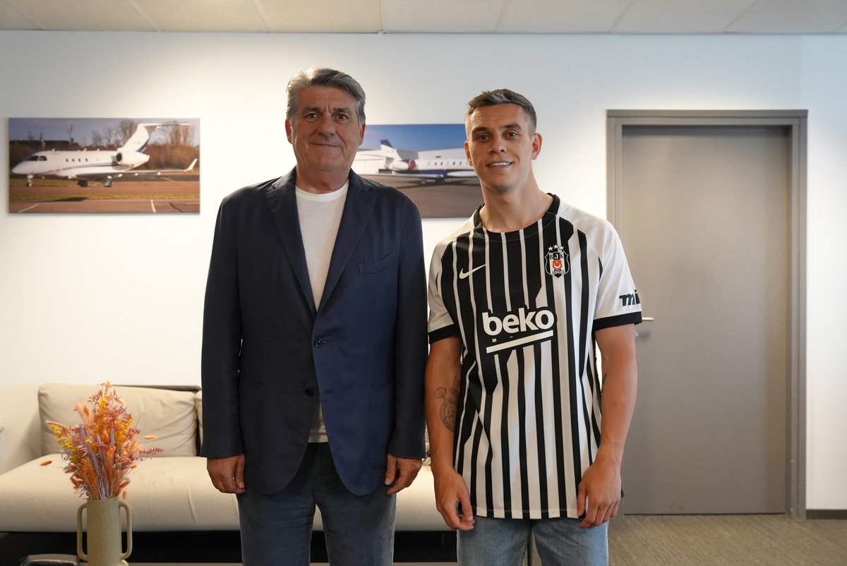 FabrizioRomano's tweet photo. 🚨⚪️⚫️ Leandro Trossard, flying to Istanbul to join Besiktas from Arsenal after €20m package deal agreed. https://t.co/wxQ9DROuNA