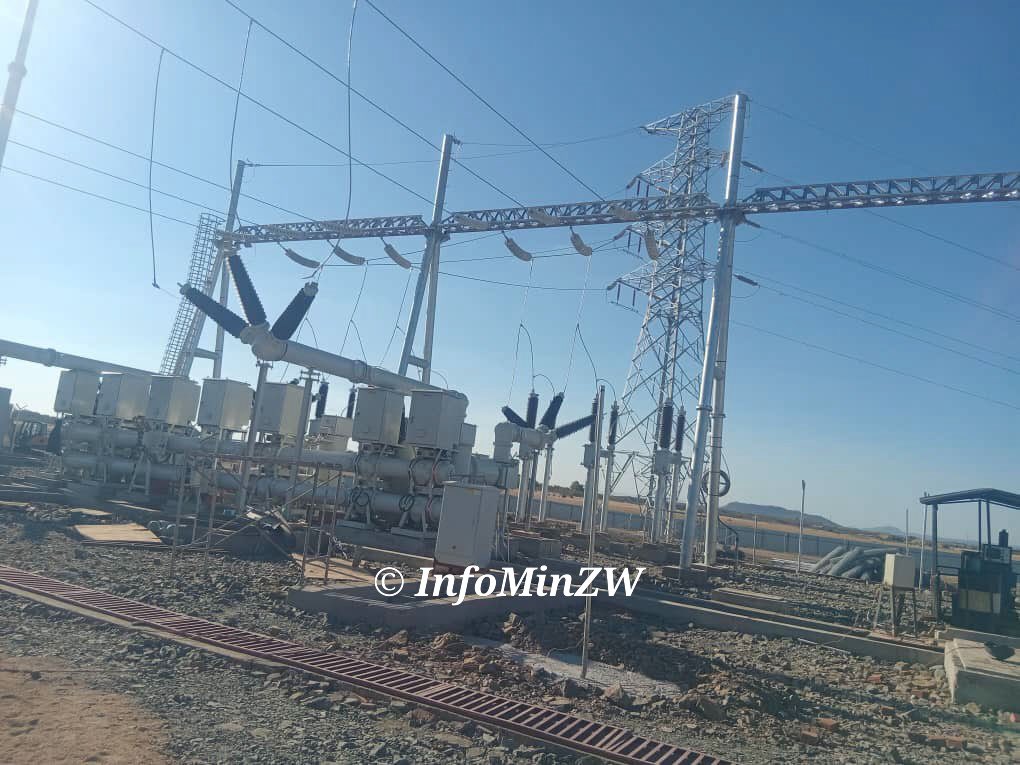 nickmangwana's tweet photo. MIDLANDS PROVINCE

A multi-stakeholder site visit was conducted at the Mapanzure 85MW Solar Park Project to assess progress as the project reaches its peak stage of construction and installation. The visit also sought to identify outstanding requirements for connecting the plant to the national grid and to address community-related obligations and challenges.

The Mapanzure Solar Park is being developed by ChinaZim, a joint venture between the Government of Zimbabwe and China. Once complete, the 85MW plant is expected to contribute significantly to improving electricity supply in the country through renewable energy.

During the visit, the project team reported that works are at an advanced stage. Powering of the grid is scheduled to commence from 30 July onwards, subject to the final commissioning of the grid infrastructure.
#NDS