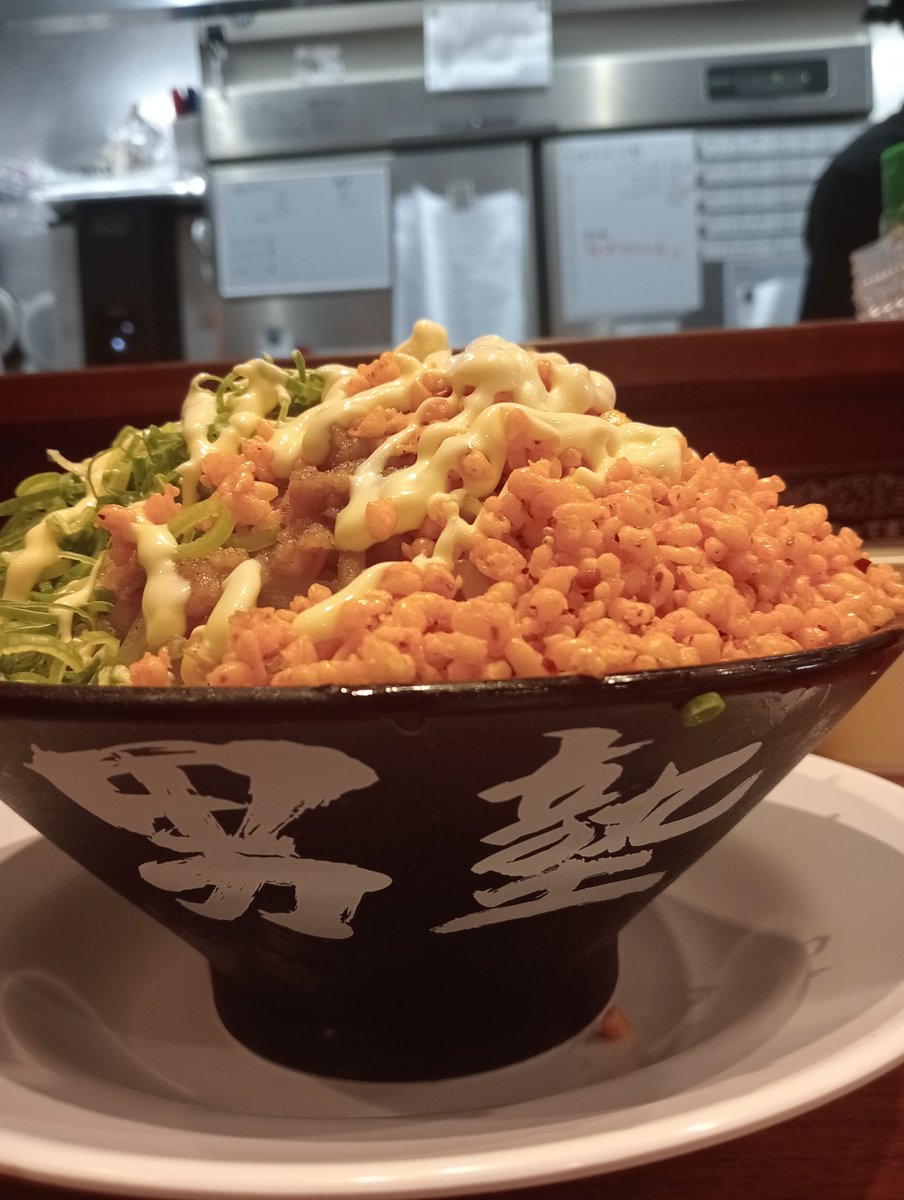 dcdcdcdc47's tweet photo. CD4が爆上がりした
自分にお祝い
#ラーメン男塾
で冷麺大盛り野菜マシ脂マシ

豚シャブ、冷麺は禁食になってたけどちょっとなら良いよね🥺

月末にはまた採血です

冷麺はもちろん完食😋

来月も食べれますように🙏 https://t.co/kKrNbMvCBB