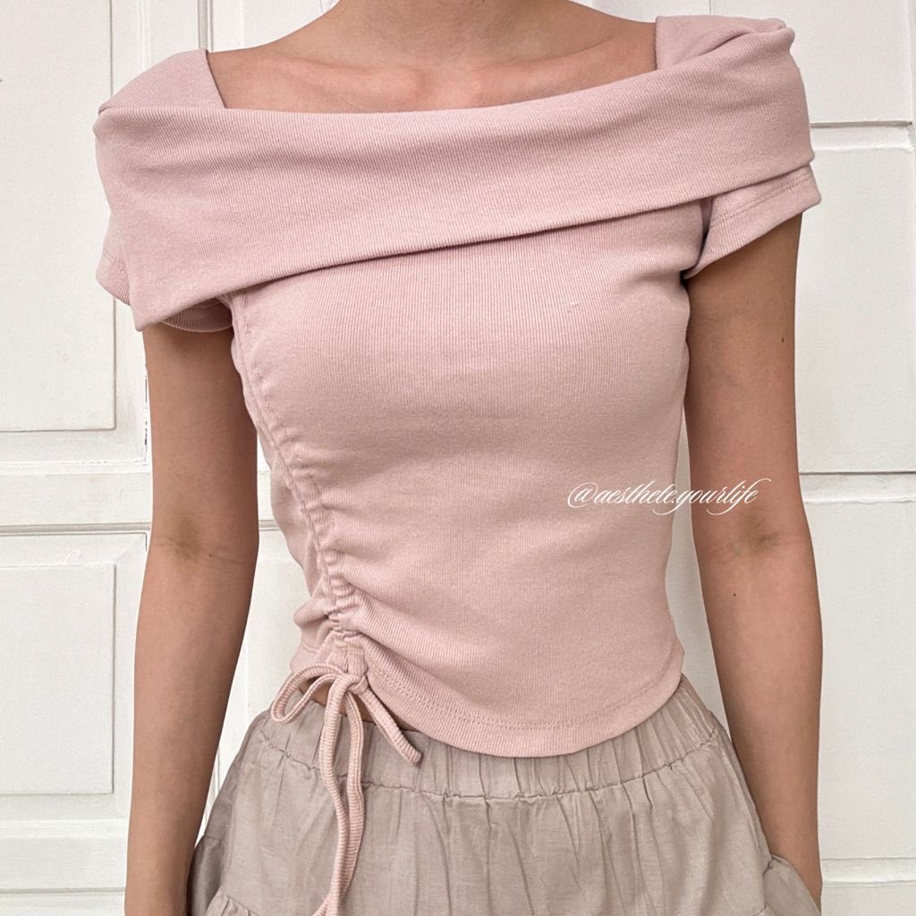 cheepinks's tweet photo. in this economy kita pengen dress well cutie girly with budget RIGHTTT

idk yall BUT I THINK aesthete punya odelyn ini still top tier outfit gemes cewe ciwi yang ramah dikantong https://t.co/YLqf6VyOT3