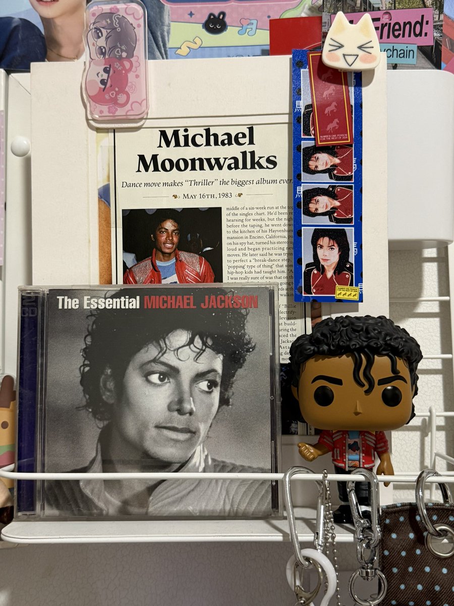 ibambiou's tweet photo. got my new mj collection ^_____^ !! #funko https://t.co/0kqxSxd1yh