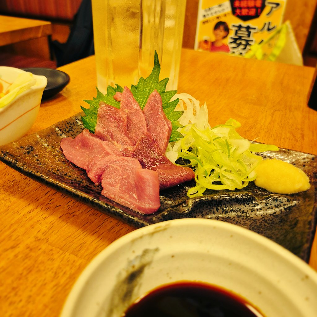 obake11obake's tweet photo. ぺんちゃんがばさしばさしいうから食いたくなって来ちゃった https://t.co/ZoSqqNCHHs