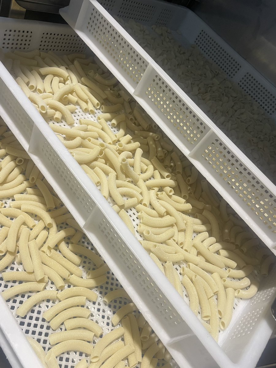 FrancescoVerdic's tweet photo. …oggi si consegna anche al Ns. carissimo #Giovanni del #Panificio Pane Nostro di #Noicattaro - #Bari ❤️
By #FullMachineSrl - #SempreOperativi 💪 https://t.co/GRlHdLD9fy