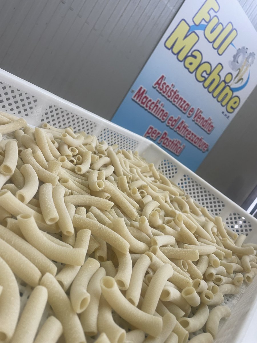 FrancescoVerdic's tweet photo. …oggi si consegna anche al Ns. carissimo #Giovanni del #Panificio Pane Nostro di #Noicattaro - #Bari ❤️
By #FullMachineSrl - #SempreOperativi 💪 https://t.co/GRlHdLD9fy