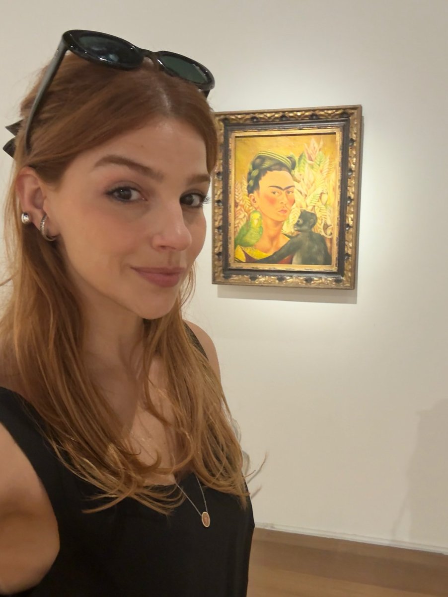 gabimedfiles's tweet photo. gabriela medvedovsky, 2025 https://t.co/xQWNO6I2yn