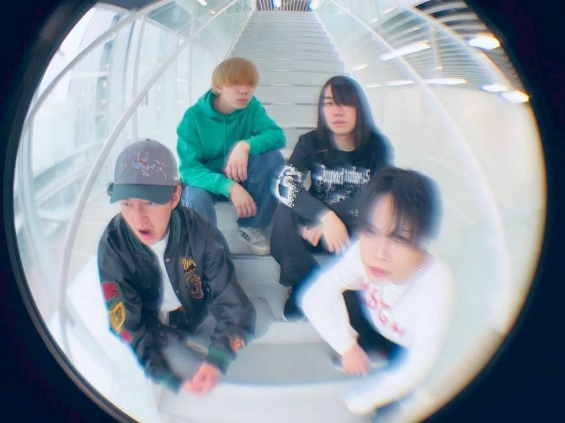 sendai_live_fes's tweet photo. 🌻MACANA🌻No.2！

SATI5pread

SATI5pread(サティスプレッド)
2026年結成、ラウド/メロコア系4ピースバンドです！よろしくお願いします！

#AMAFES 
#アマバンフェス https://t.co/uDSt3g6LeQ