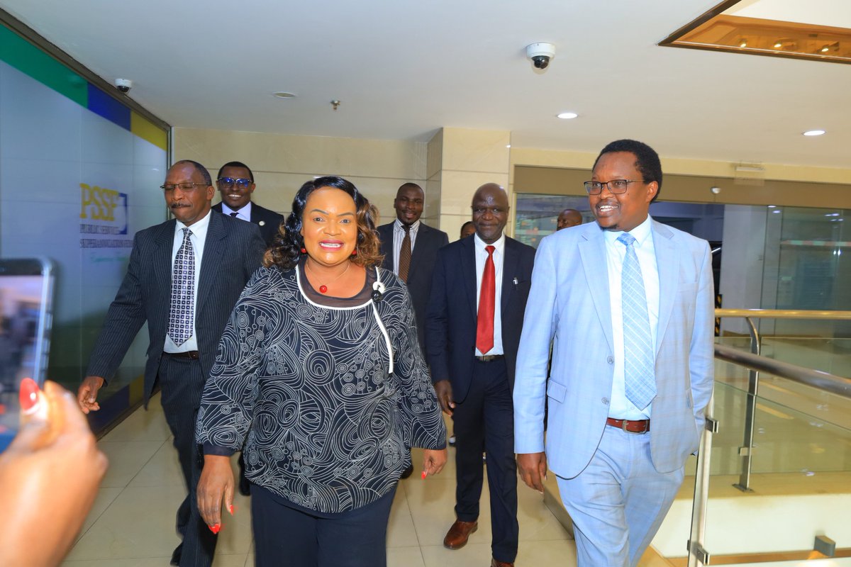 pssf_kenya's tweet photo. The Public Service Superannuation Fund (PSSF) will partner with the State Department for Public Service and Human Capital Management @SDPSKenya to accelerate registration of members and onboard civil servants onto the Scheme’s Member Portal.

The agreement emerged from a courtesy visit by Principal Secretary @Dr_JaneImbunya to PSSF, where she was received by the Board of Trustees Chairman Amb. Hussein Dado Tuneya and Chief Executive Officer @DrAiyabeiJonah.

PSSF’s membership has reached 529,635, of which 60,322 are civil servants, a base the partnership is designed to expand and bring fully onto PSSF’s digital platform.

The collaboration will focus on  registering existing members to the Member Portal, where they can access their pension records and services online.

Amb. Dado also invited Dr Imbunya to the PSSF Pan-African Pensions Conference, set for Nov. 18-20 in Mombasa County.