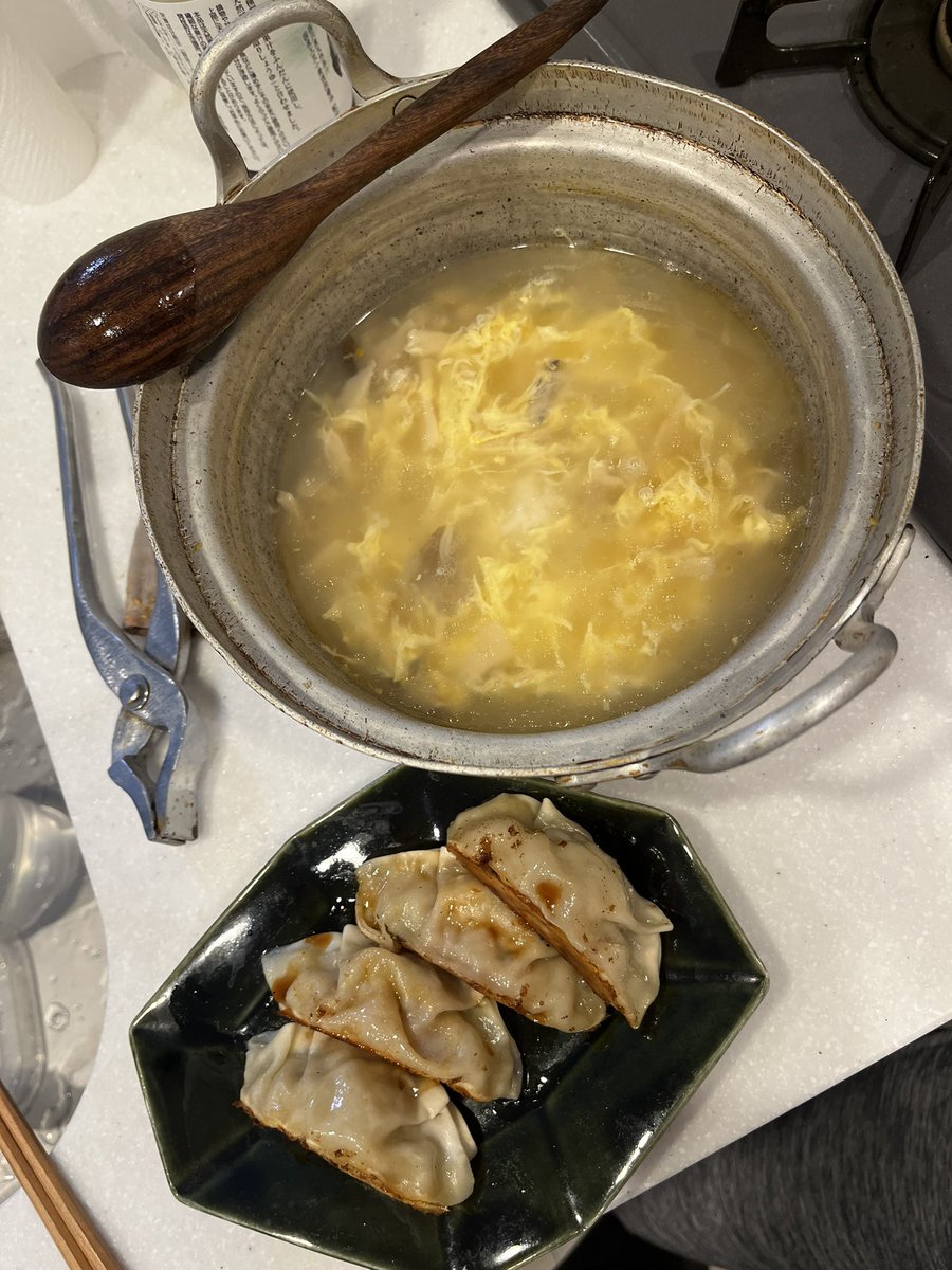 siwapuri's tweet photo. 昼、雑炊食べたら汗だくすぎた。着替えた https://t.co/tm27bQDFnu