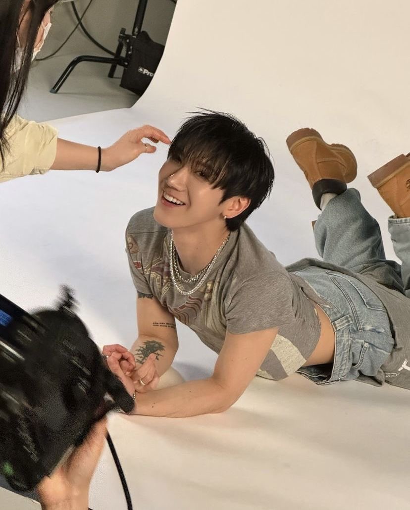 mababyjay0114's tweet photo. นายแบบคนนี้ คุณเจิ้งเค้าเป็นคนรีเควสเองเลยนะเว้ย https://t.co/0elSf9BRpb