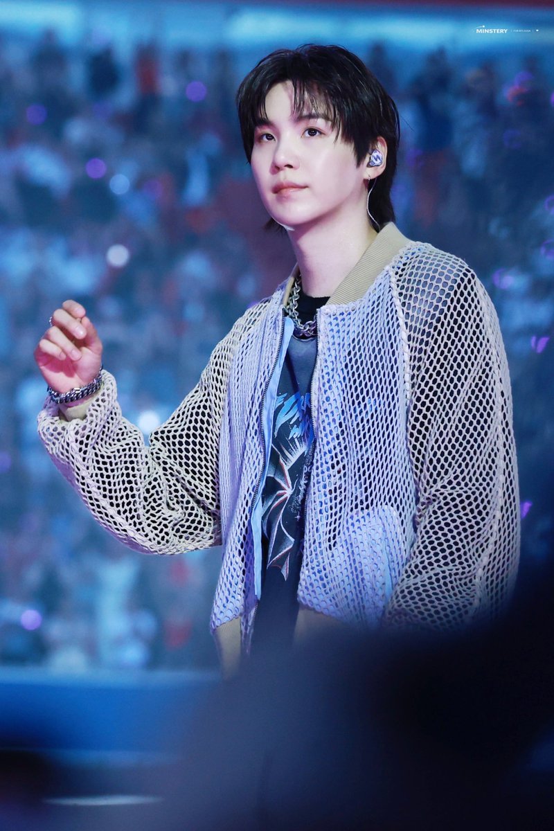 minstery_0309's tweet photo. 260711 Munich

💙

#BTS #SUGA #슈가 #민윤기 #방탄소년단 https://t.co/CNRR6vXRLi
