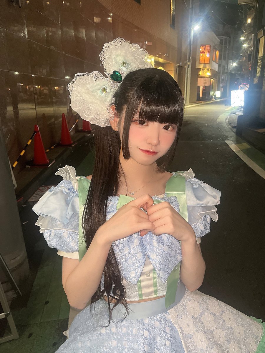 君が僕しか見れなければいいのにな
