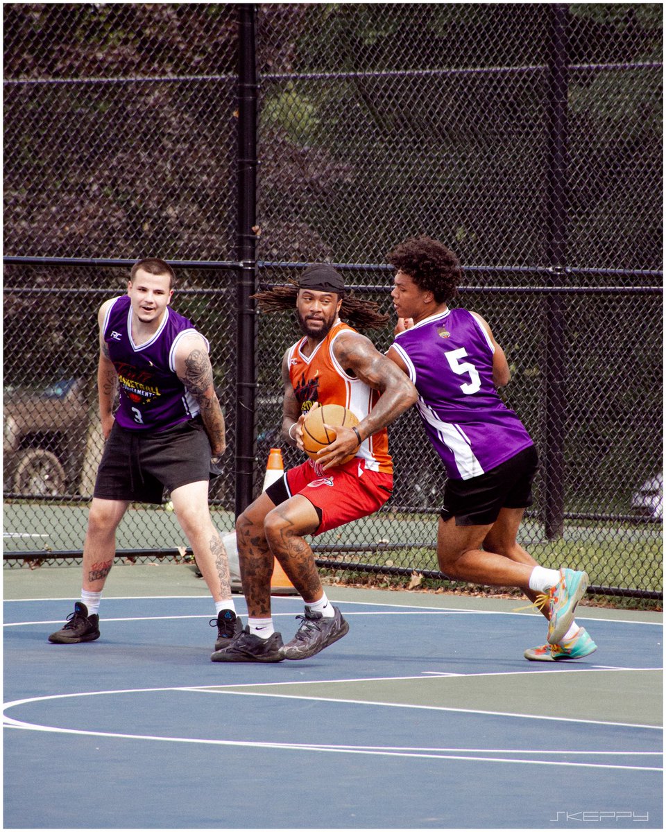 n0tskepp's tweet photo. it’s been a minute 🫣photos from a basketball tournament, photographed &amp; edited by me 🙂‍↔️ https://t.co/Julxv92vUl