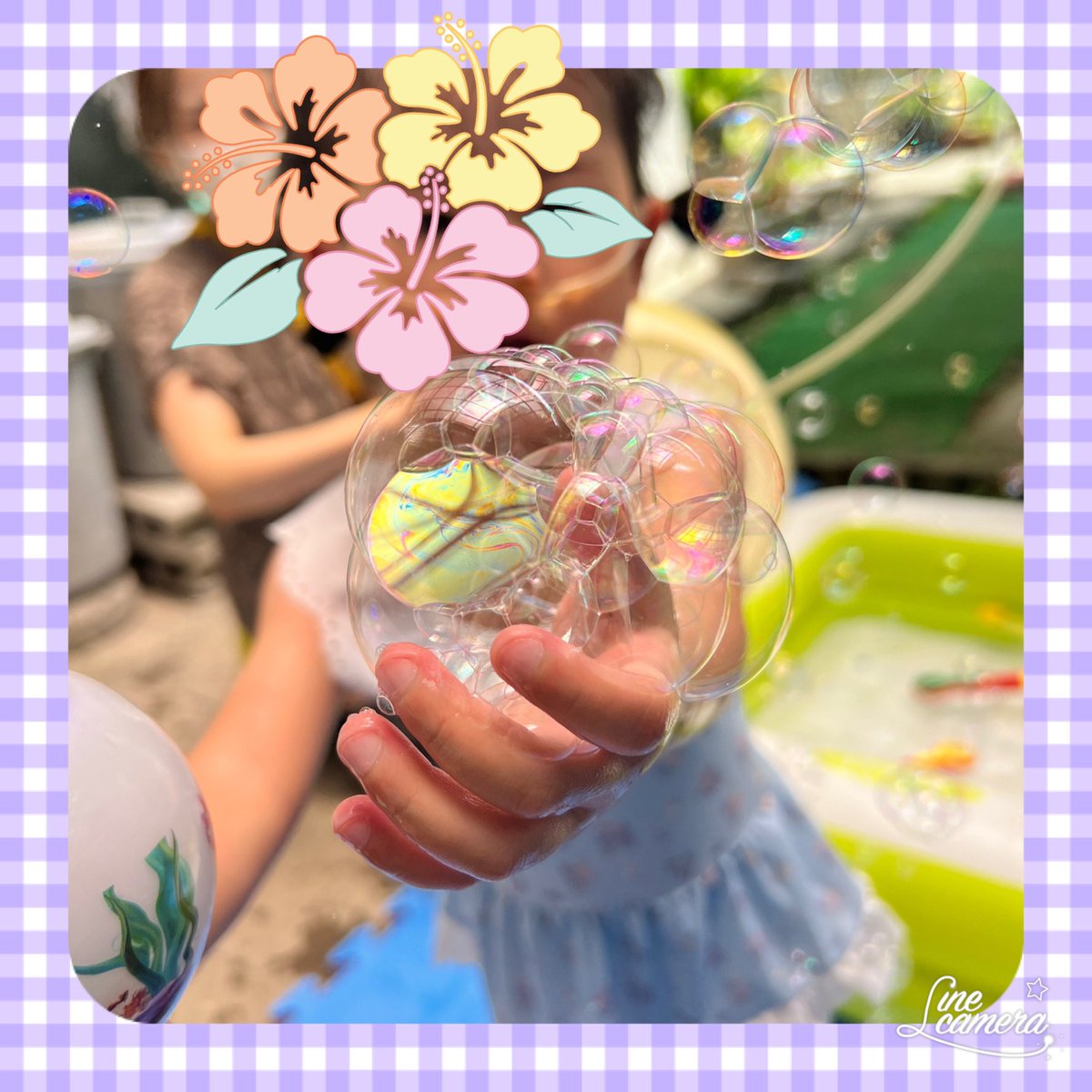 kobatoen's tweet photo. お水遊び🌞
シャボン玉もしたよー

とっても暑い日だったので気持ちが良かったね

#心臓病
#心疾患
#先天性心疾患
#心不全
#心臓手術
#ペースメーカー
#ICD
#心臓リハビリ
#循環器内科
#治療中
#通院生活
#入院生活
#家族の支え
#病気の子ども https://t.co/dhL41vSZzD