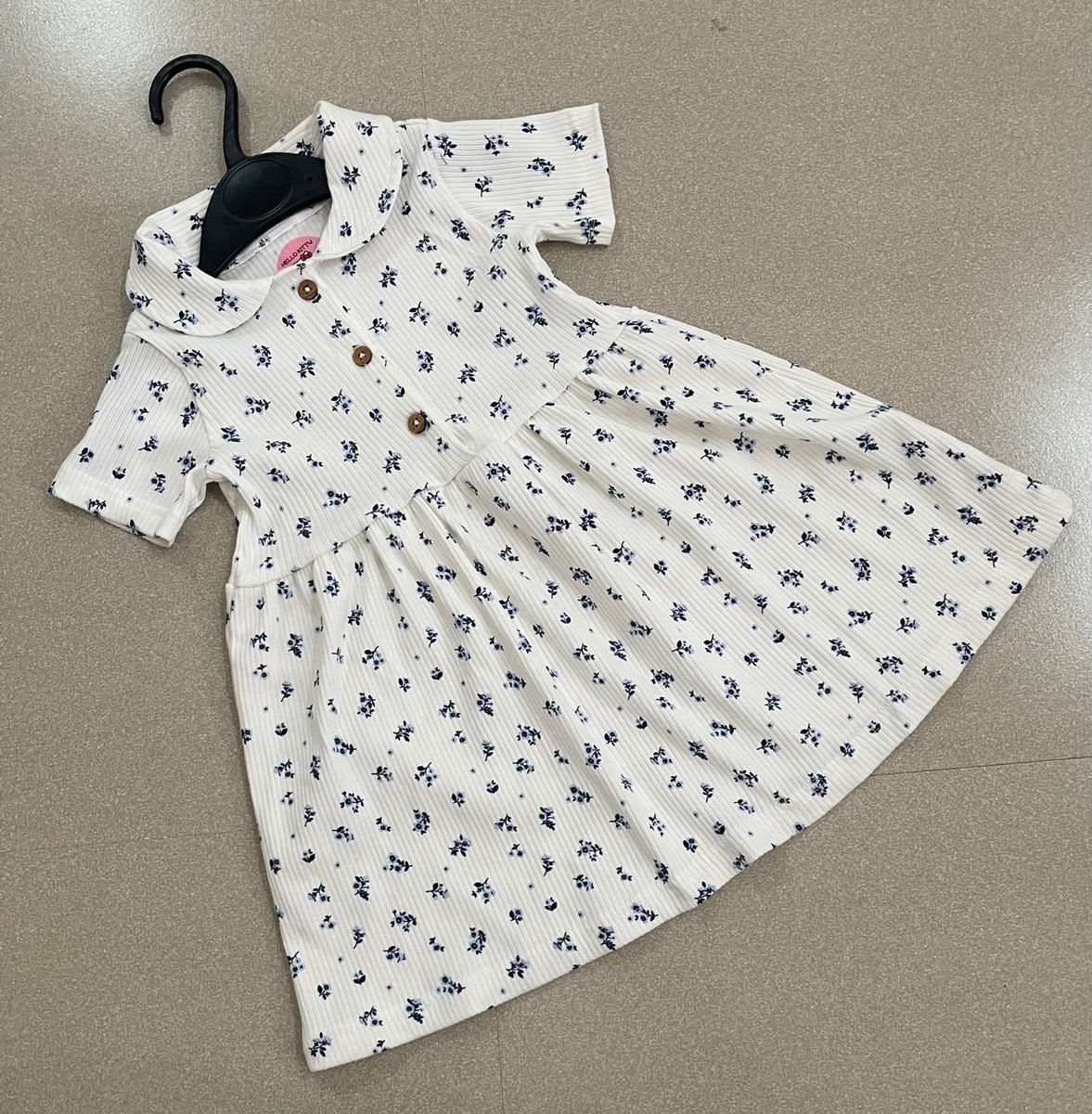 ShanthiSekarp's tweet photo. Style : Girls Fancy Collar Premium Quality Frock neck button 

Brand  : *HELLO KITTY*

Size  : 2/3,3/4,4/5,5/6,7/8 yrs 

Fabric  : Lycra Durby,Dorio

Price  : *Rs.195+$*

Moq  : 2 pcs https://t.co/g8U1Rqr3If