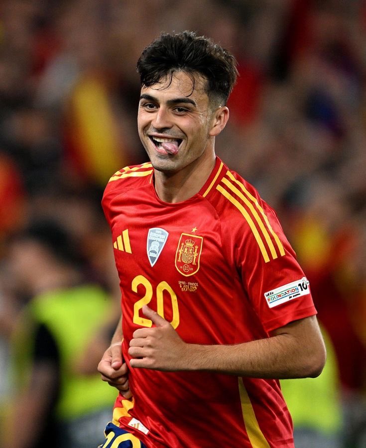lapedrii's tweet photo. #PedriDay🇪🇸 https://t.co/3e8bxwKrzD