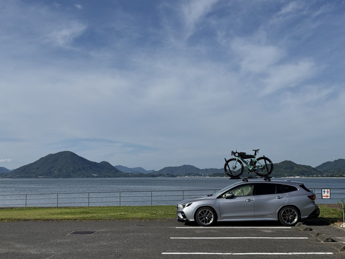 vnb202204's tweet photo. キャンプを挟んで翌日はゆめしま海道RIDE…渡し船はベトナム生活を思い出す。2日間たっぷり遊んだ梅雨明け直後の週末。 https://t.co/aETNDWY5lW