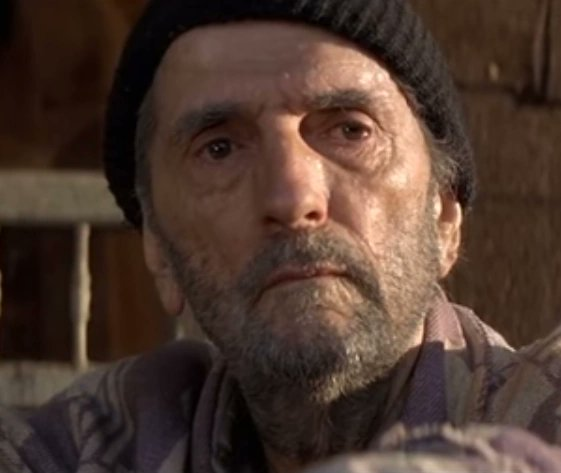 Disney_Wiki's tweet photo. Happy Birthday, to the late Harry Dean Stanton
For Disney, he portrayed a security guard in #TheAvengers, Gideon in #OneMagicChristmas and Lyle Straight in #TheStraightStory. https://t.co/MIa5exuwdP