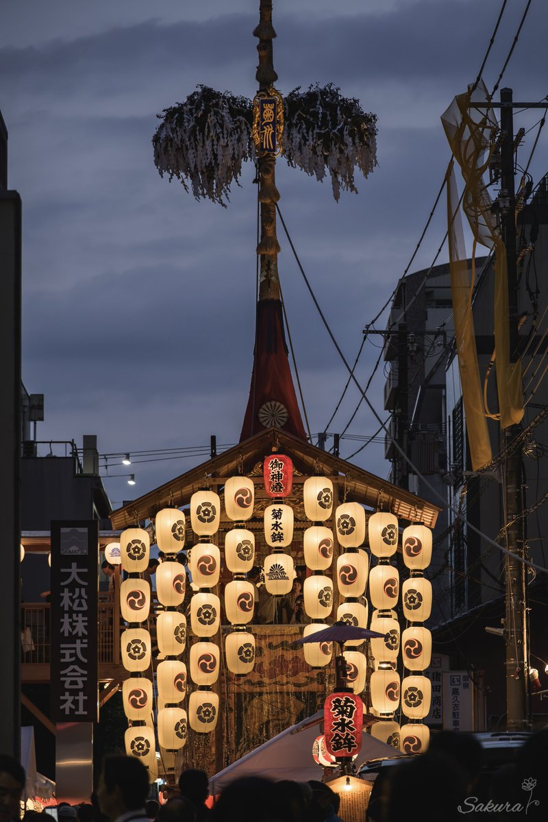 sakuraing64's tweet photo. 京都祇園祭 日常に溶け込む鉾が美しい https://t.co/448SDXA94S