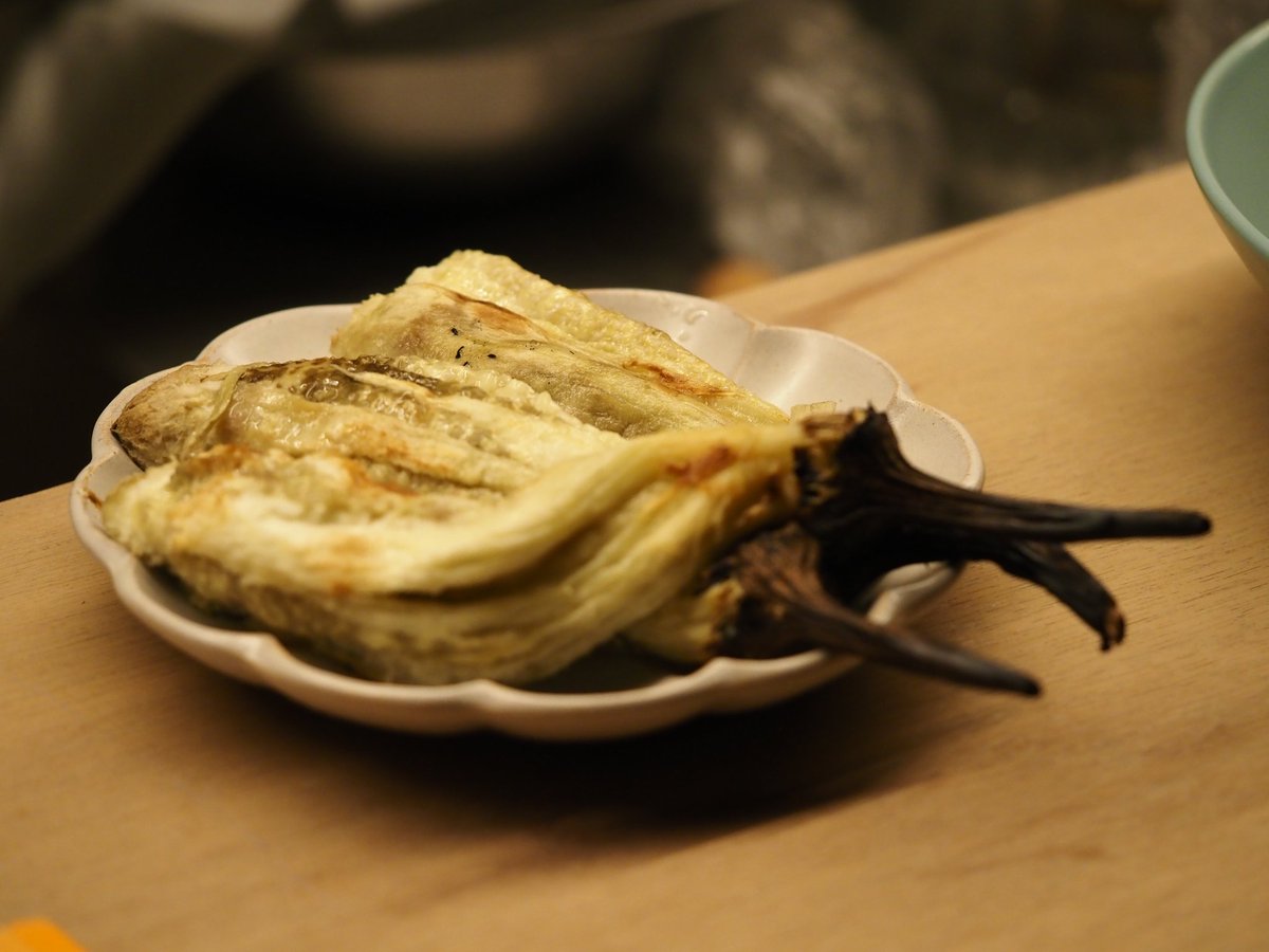 hidecanthropus's tweet photo. 焼きなす。 https://t.co/K7QGvFJyzj