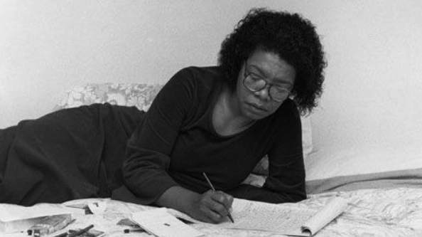 DrMayaAngelou's tweet photo. 💡 Fun Fact

Before becoming a world-renowned author and poet, Dr. Maya Angelou was a dancer, singer, actress, journalist, civil rights organizer, and, in 1944, San Francisco's first Black female streetcar conductor.

Which chapter of her life surprises you most? 💭

#MayaAngelou https://t.co/KndVQAPAbA